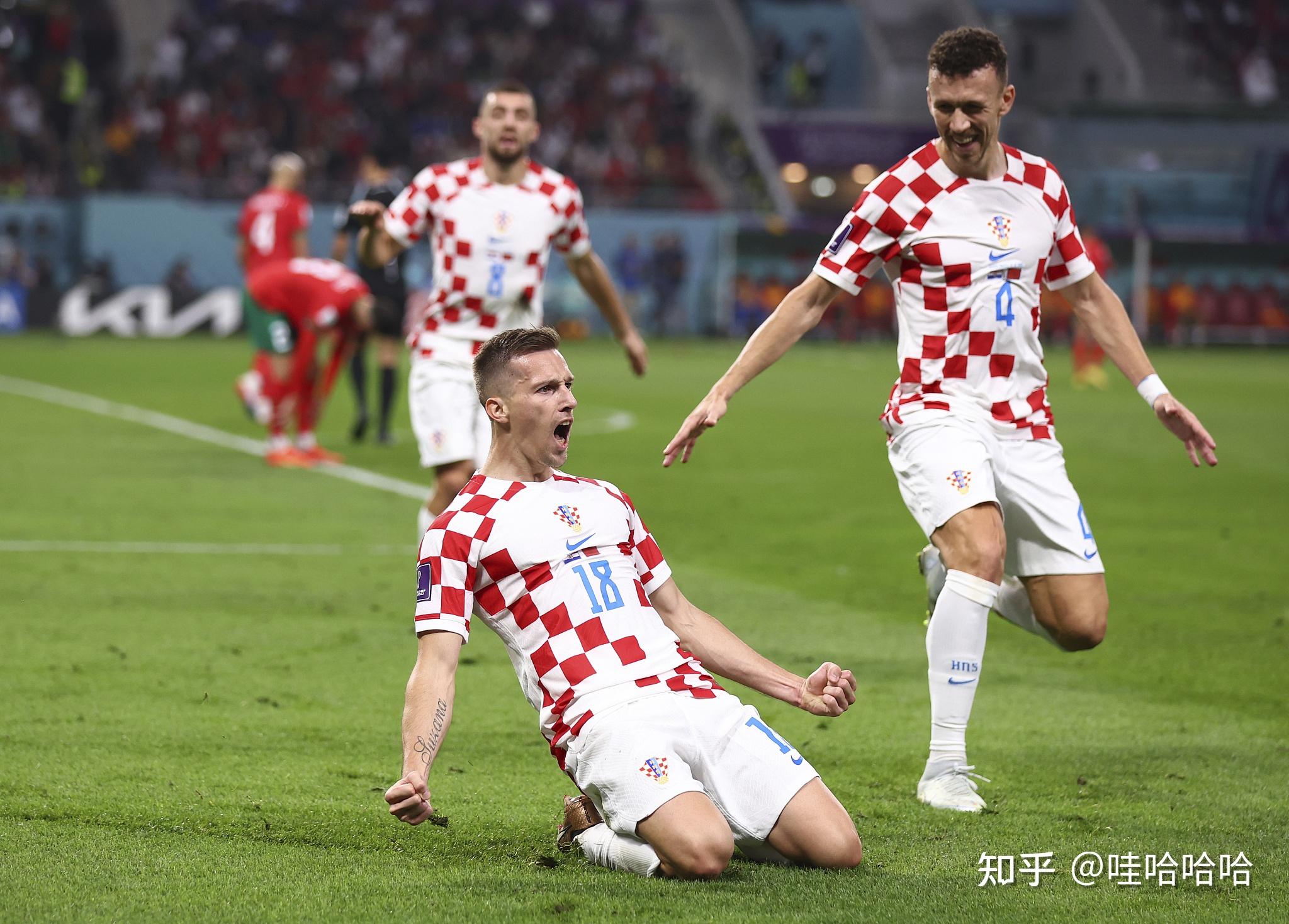 今晨足总杯焦点战，克里夫兰骑士战术微调，更衣室稳定，球探报告显示潜力