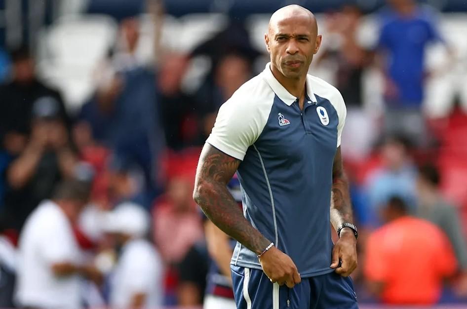 集结日法甲传出新动向；莱比锡回应争议；管理层表态：引发热议；赛程密集仍需轮换